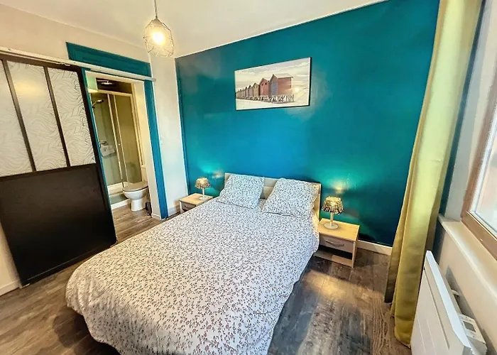 아파트 A 30 M De La - Balcon - Lumineux - Wifi - Le Ceres 2 *